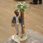 302 2222 Figurin